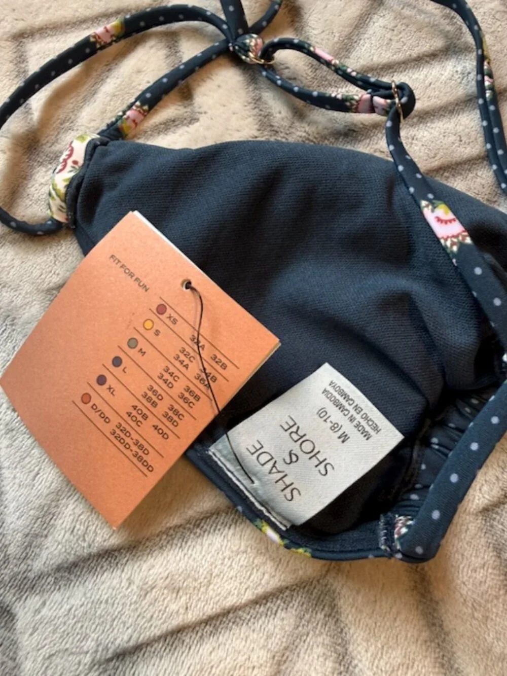 NWT Bikini Top Size Medium